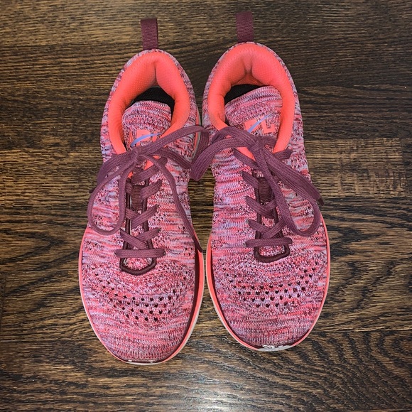 APL Shoes - APL running shoes
